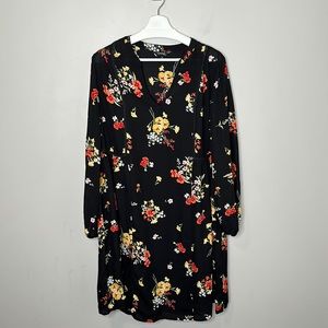 ✨ 3 for $35 ✨ George Black Floral Print Dress